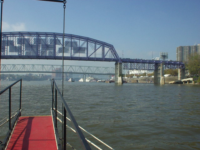 Coming back in, the other side of the Purple People Bridge.